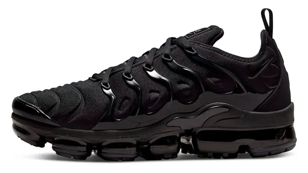 Vapormax Plus "Triple Black"