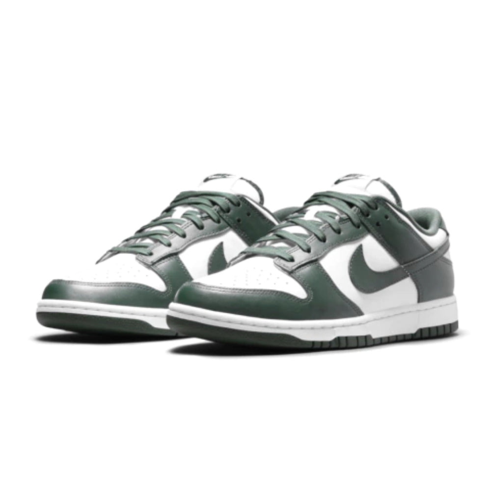 Nike Dunk Low "Varsity Green"