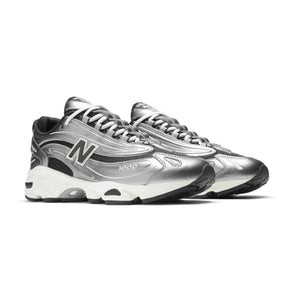 New Balance 1000 Silver Metallic Black