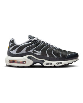 Air Max Plus Tn 1 “Black Silver”