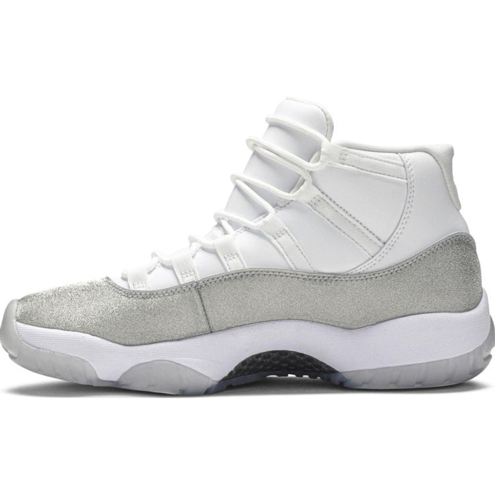 Nike Air Jordan 11 Retro 'Vast Grey'