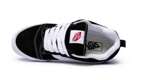VANS KNU SKOOL ''PRETO E BRANCO''