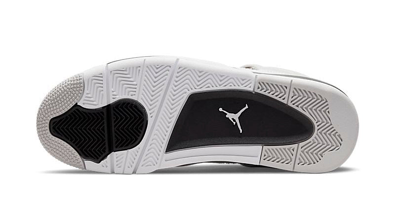 Nike Air Jordan 4 Retro "Military Black"