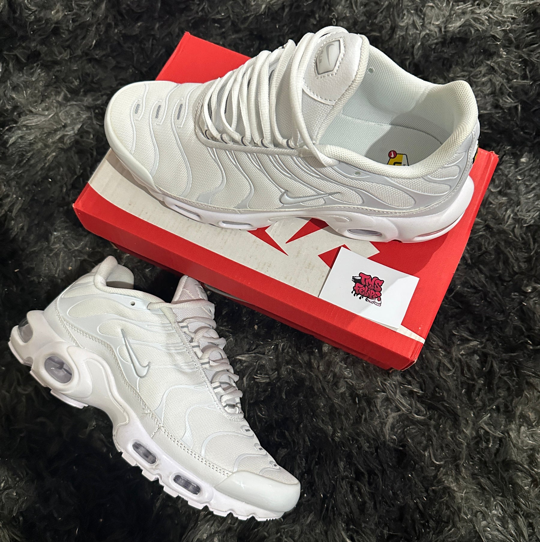 Air Max TN Plus "Triple White"