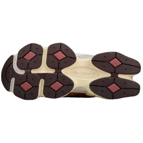 New Balance 9060 Cherry